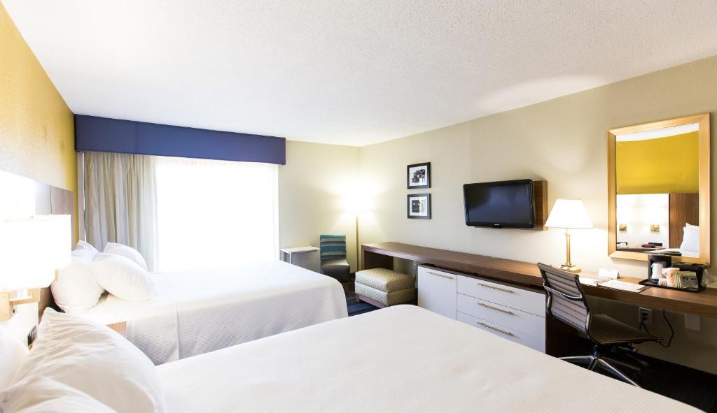Room image 3